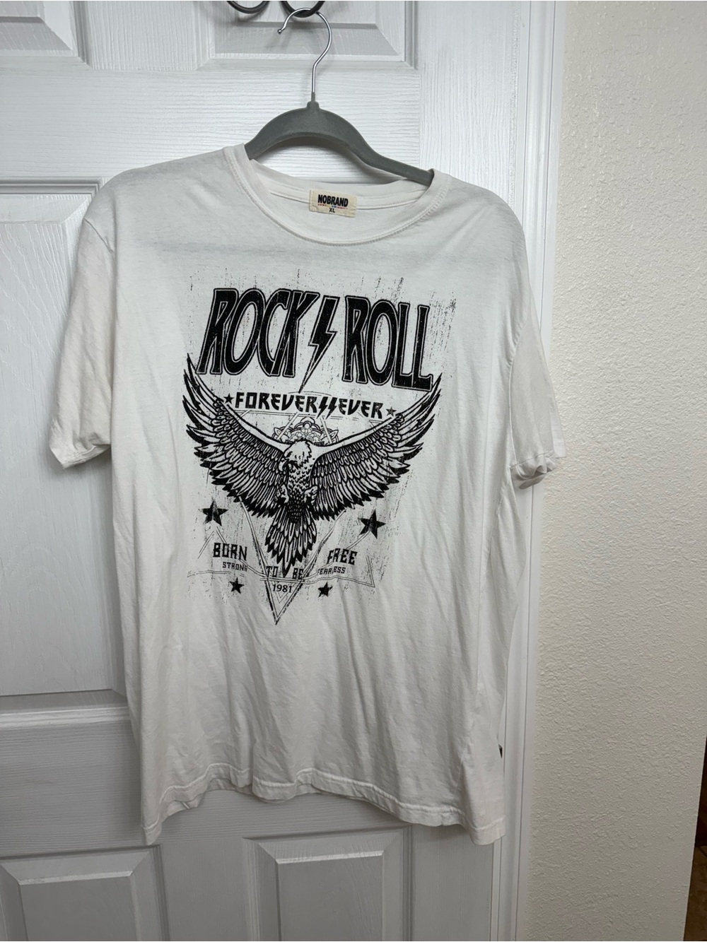 NOBRAND White "Rock & Roll" Graphic Tee - Short Sleeve
